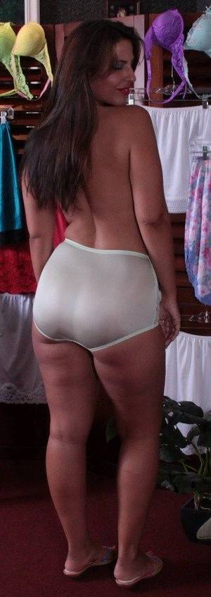 full nylon panties shemales - One more excellent full back view of her lovely, nice-fitting panties!