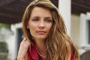 Cari Champion Celebrity Porn Tape - The OC Mischa Barton