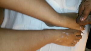 bbw foot in pussy - bbw feet' Search - XNXX.COM