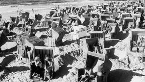 beach naked people running - 