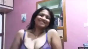 desi hot indian babes - HOT DESI NAKED INDIAN GIRL - XVIDEOS.COM