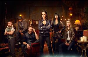 Ksenia Solo Porn - Lost Girl Interview With Anna Silk, Ksenia Solo & Kris Holden-Ried - Are  You Screening?