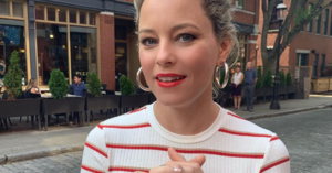 Elizabeth Banks Hairy Pussy - Elizabeth Banks Will Play Ms. Frizzle In 'Magic School Bus' Live-Action  Movie