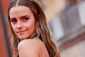 Emma Watson Transexual - Emma Watson news & latest pictures from Newsweek.com