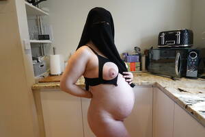arab pregnant nude - Pregnant Wife in Muslim Niqab and Nursing Bra XXX Porn Album #11161