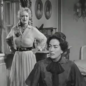 Joan Crawford Lesbian Porn - Marilyn Monroe & Joan Crawford's Feud Fueled By Lesbian Lust