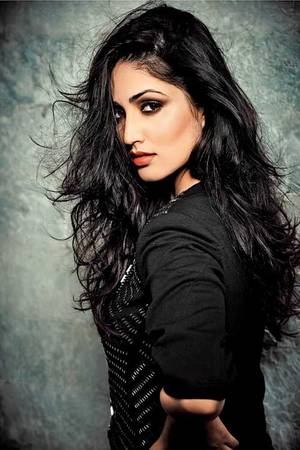 indian celebs good figure - You are currently watching the result of Best Indian Celebrities  Hairstyles. You can see here the famous Indian Celebrities Hairstyles Ideas  the state of ...