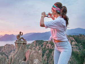 At Play Men Enio Dastto - As a film, Tamasha has a lot going for it â€” a handful of good scenes, fine  acting, the frequently flawless Deepika Padukone and some eventually good  music ...