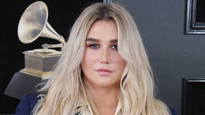 kesha upskirt - Kesha Stands With DREAMers in \