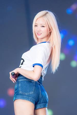 Korean Blonde - Just For Pics Japanese Girl Korean Girl Thailand Girl Chinese Girl Gravure  Idol Indonesian Girl You Won't Find Anywhere Else.