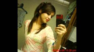 indian bollywood xnxx videos - Content Warning