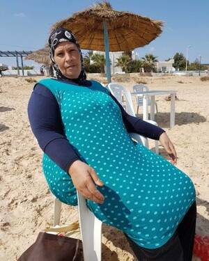Arab Fat Mature Porn - Arab Tunisian Mature Hijab BIG BOOBs & BIG ASS BBW Granny Porn  Pictures, XXX Photos, Sex Images #3682281 - PICTOA