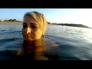 fucking in water at the beach - Amazing public beach water fuck with underwater blowjob - XNXX.COM