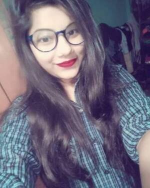 hot fat chicks naked selfie - Tamil Chubby College Girl Naked Selfies