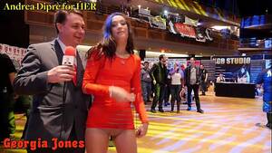 georgia girl blowjob - Georgia Jones simulates a blowjob for Andrea DiprÃ¨ - XVIDEOS.COM