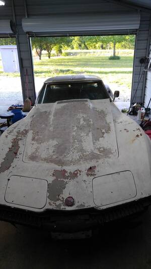 Einge%c3%b6lt - Chevrolet Corvette Questions - is it worth restoring a garage kept 1976  chevy corvette? - CarGurus