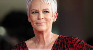 Jamie Lee Curtis Sexy - Jamie Lee Curtis (64 ans) : elle ose la robe transparente et est plus sexy  que jamais en couverture d'un grand magazine !