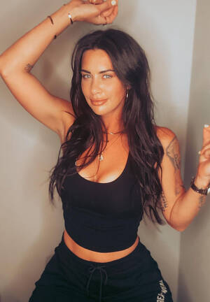 Breaux Porn - Mattie Lynn Breaux - Free pics, galleries & more at Babepedia