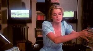 Alice In Wonderland 1976 Porn - 