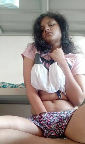 indian college galleries - Hot And Young Indian College Girl Nude Photos |