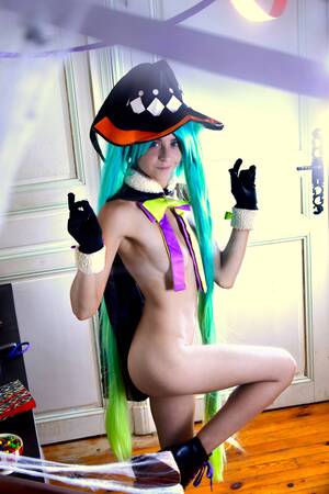 Hatsune Miku Cosplay Porn - SELF] Hatsune Miku Halloween Cosplay by Mrs.Elisabeth Porn Pic - EPORNER