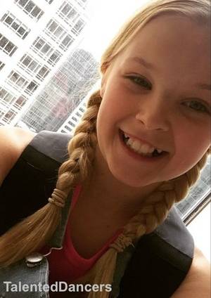 Jojo Siwa Naked Xxx - My head shot