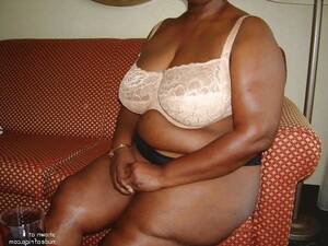 Mature Ebony Granny Porn - EBONY GRANNY (GILFS) - ZB Porn