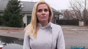 Blonde Publicagent - 