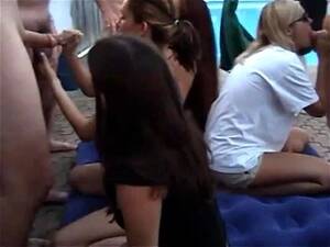 blowjob party - Watch Legendary blowjob party - Swingers, Blowjob Dick Sucking, Amateur Porn  - SpankBang