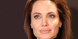 Angelina Jolie Gay Porn - Op-ed: Angelina Jolie's Choice Bolsters the Trans Argument