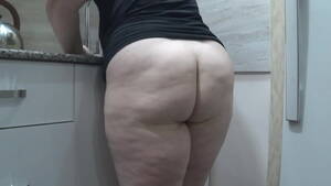 hidden porn fat ass - husband has installed a hidden camera and is spying on his chubby wife with big  booty - XNXX.COM