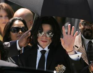 Michael Jackson Porn Art - Michael Jackson 'kept photos of naked children and pornography stash' at  Neverland Ranch, records show | The Independent | The Independent
