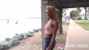 amateur teen pov blowjob - Real Teens - Amateur teen Evi Rei POV blowjob - Videos Porno Gratis -  YouPorn