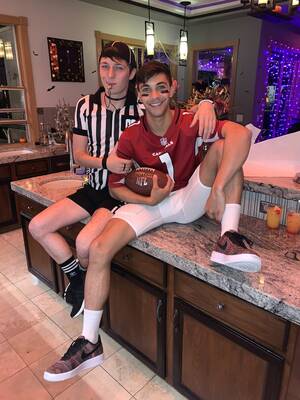 Als Gay Porn Stars - UPDATED] Gay Porn Star Halloween: Calvin Banks, Josh Moore, Paul Cassidy,  Austin Wolf, Tyler Sweet, And More Show Off Their Spookiest/Sluttiest  Costumes | STR8UPGAYPORN