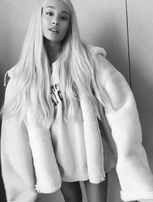 Ariana Grande Black Porn - Ariana Grande Justin Bieber, Granola, Hair Goals, Moonlight, Porn, Celebs,  Muesli