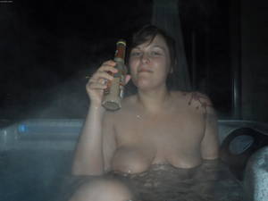 Hot Tub Amateur - Nice brunette small tits