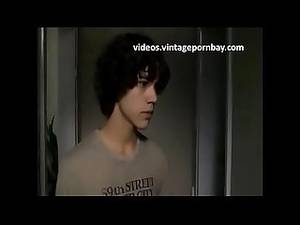 Mother Vintage 70s Porn - Emerging love relationship between stepmom and son videos vintagepornbay com