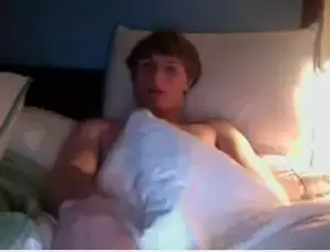 college boy jerks off - hot college boy jerking off | xHamster