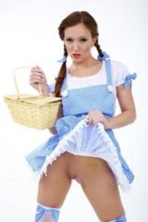 dorothy of oz cartoon nude - 4200307-wizard-of-oz-dorothy-show-their-naked-pussy.jpg | MOTHERLESS.COM â„¢