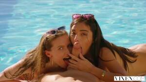 college girl loves threesomes - College Girl Loves Threesomes | Sex Pictures Pass