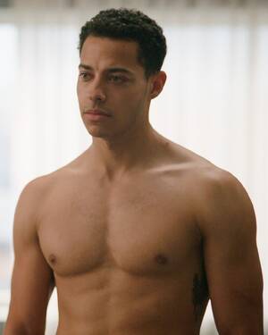 Hot Male Celebs - 38 Male Celebs Who Did Full Frontal Scenes