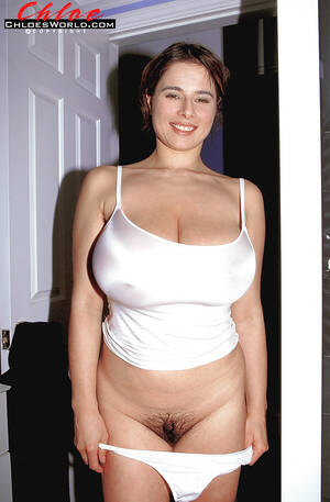 hot busty milf hairy - Busty MILF Chloe Vevrier revealing hairy pussy and sexy barefeet -  PornPics.com