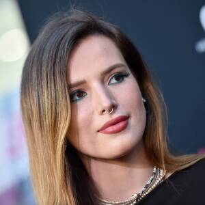 Bella Thorne Porn Captions - Bella Thorne Responds to Nude Photo Hack: \
