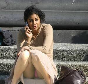 desi upskirt nude - Indian Upskirt Porn Pics & Naked Photos - PornPics.com