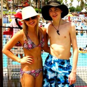 Chloe Moretz Olivia Holt Porn - With Olivia Holt Written by TPG CODES: MF, blowjob, voy. DISCLAIMER: This  FICTIONAL story was written for entertainment purposes only