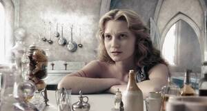 Alice Mia Wasikowska Porn - Naked Mia Wasikowska in Alice in Wonderland < ANCENSORED