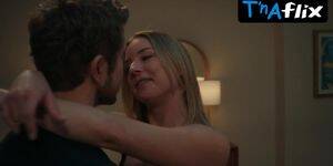 Emily Vancamp Lesbian Porn - Emily Vancamp Sexy Scene in The Resident - Tnaflix.com