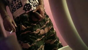 Black Dick Spy - Spy cam My office sweeper boy nuri alam fat black dick - XVIDEOS.COM