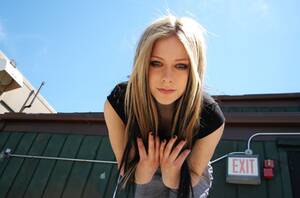 Avril Lavigne Porn - Avril Lavigne's Fascinating Evolution & Non-Linear Maturation: Career  Retrospective | Billboard â€“ Billboard