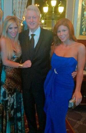 Clinton Black Porn Star - Bill Clinton Flanked By Porn Stars Brooklyn Lee And Tasha Reign (PICTURE) |  HuffPost UK News